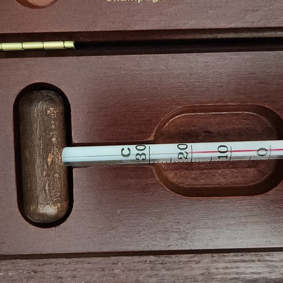 Vintage Air Canada Thermometre a Vin, wine, champagne thermometer in case. - Picture 6 of 10